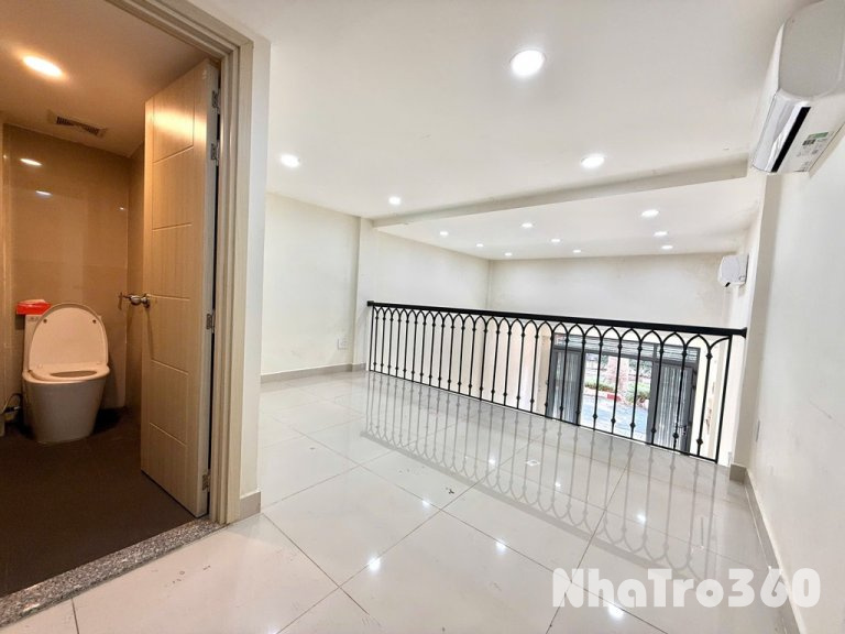 Cho thuê mặt bằng tầng trệt +1 lửng Đường 3/2 Q10