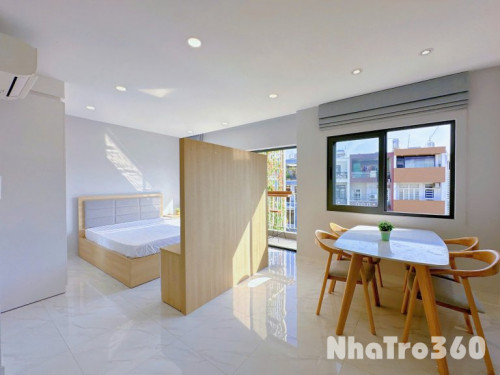 Phòng siu to tách bếp ban công ngay gần sát etown không giới hạn người ở