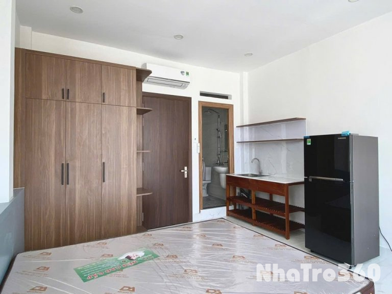 Studio ban công thoáng mát khu sân bay