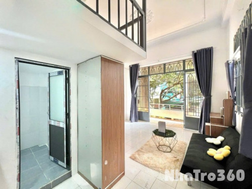 Ban Công Có Gác full nội thất giá rẻ siu siu hời