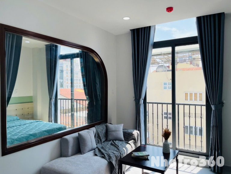 Cho Thuê Căn Hộ 1 Phòng Ngủ BanCông Full Nội Thất