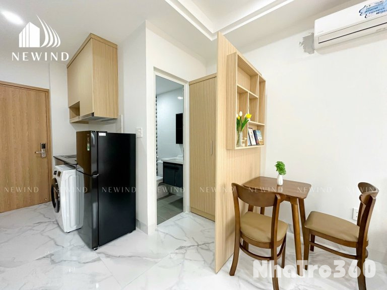 Pass gấp STUDIO bancon ( máy giặt riêng ) gần ĐH TĐTU , Sunrise City