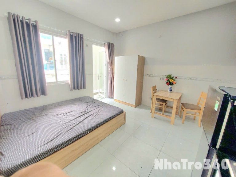 Cho thuê căn hộ ban công, Q8 || ngay Âu Dương Lân || gần cầu Nguyễn Văn Cừ, cầu Chữ Y, Công viên Dạ Nam