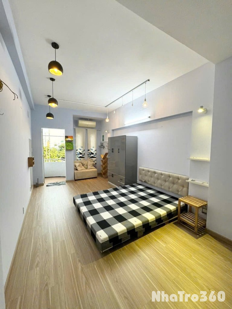 CĂN HỘ STUDIO BAN CÔNG FULL NỘI THẤT QUẬN 10 GẦN CÔNG VIÊN LÊ THỊ RIÊNG