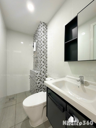 Pass gấp STUDIO bancon ( máy giặt riêng ) gần ĐH TĐTU , Sunrise City