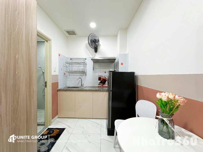 CĂN HỘ FULL NỘI THẤT NGAY TRUNG TÂM QUẬN 10 GẦN CÔNG TRƯỜNG DÂN CHỦ, VẠN HẠNH MALL