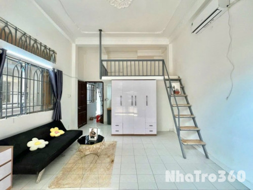 Ban Công Có Gác full nội thất giá rẻ siu siu hời