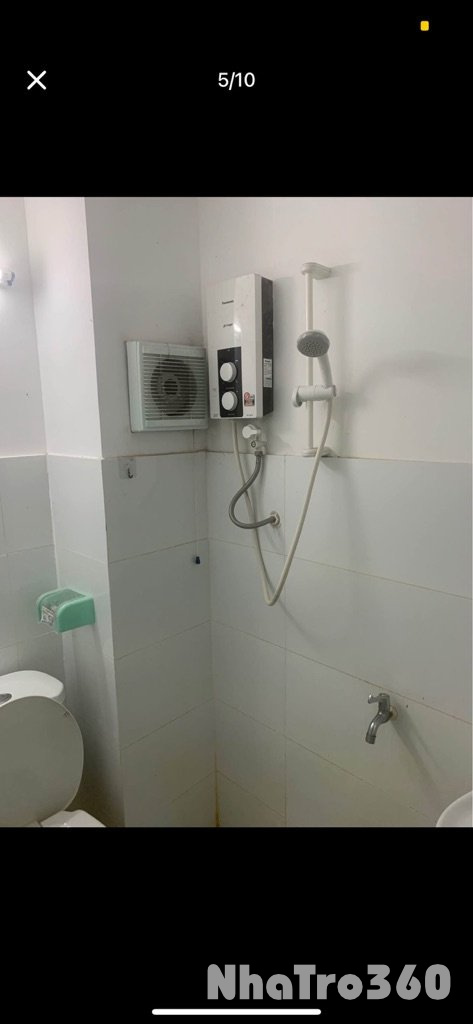 Cho thuê phòng,khu an ninh, gần chợ.