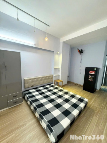 CĂN HỘ STUDIO BAN CÔNG FULL NỘI THẤT QUẬN 10 GẦN CÔNG VIÊN LÊ THỊ RIÊNG