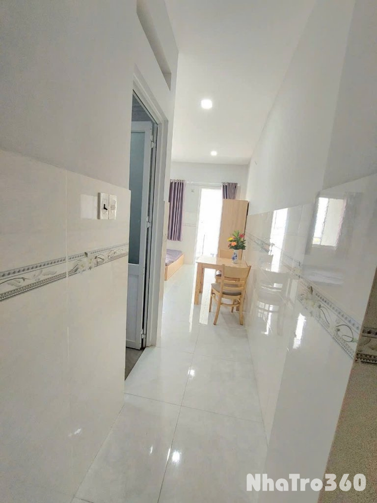 Cho thuê căn hộ ban công, Q8 || ngay Âu Dương Lân || gần cầu Nguyễn Văn Cừ, cầu Chữ Y, Công viên Dạ Nam