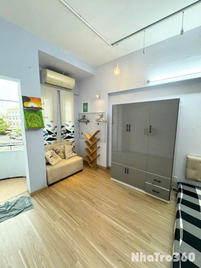 CĂN HỘ STUDIO BAN CÔNG FULL NỘI THẤT QUẬN 10 GẦN CÔNG VIÊN LÊ THỊ RIÊNG