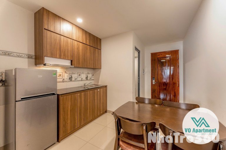 Cho thuê căn hộ 1PN, ban công, Q10 || ngay Thành Thái || gần Sân Vận Động Phú Thọ, Vạn Hạnh Mall, Nhà thờ Đồng Tiến