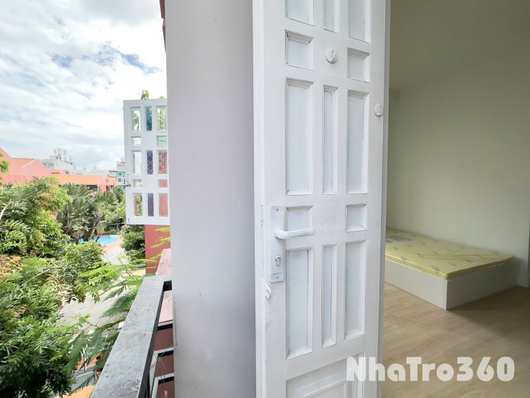 CĂN HỘ STUDIO BAN CÔNG NGAY TRUNG TÂM QUẬN 10 GẦN CẦU VƯỢT 3 THÁNG 2