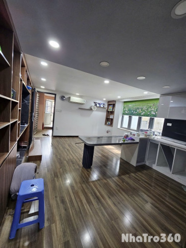 Cho thuê căn hộ 2PN, Q10 || ngay CMT8 || gần Vòng xoay Dân chủ, toà nhà Viettel, chợ Hoà Hưng