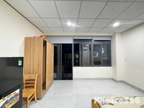 Studio ban công mới xây gần Công Viên Hoàng Văn Thụ