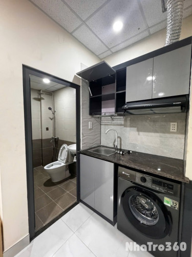 Studio ban công mới xây gần Công Viên Hoàng Văn Thụ