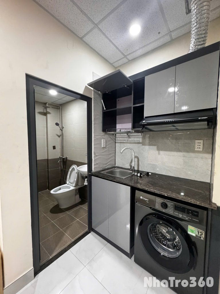 Studio ban công mới xây gần Công Viên Hoàng Văn Thụ