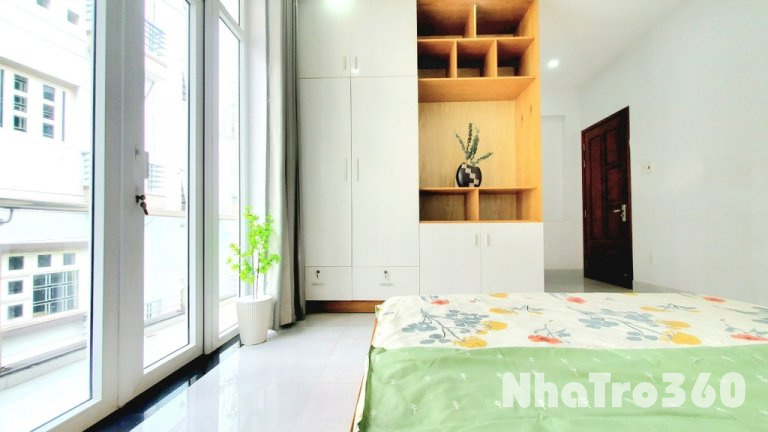 Căn hộ full nội thất ban công Nguyễn Thị Tần Q8