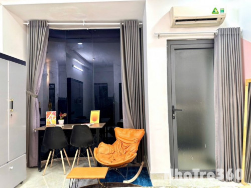 Căn hộ full nội thất ban công Dương Bá Trạc Q8