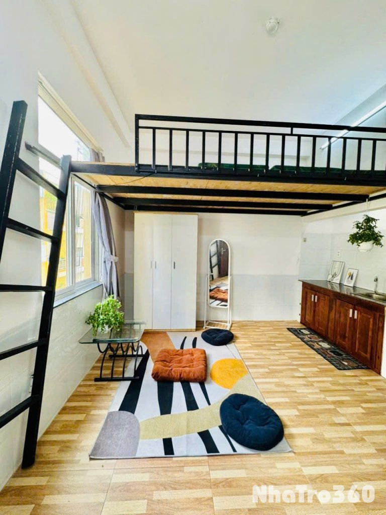 Căn hộ Duplex cửa sổ Full nội thất không giới hạn người gần Etwon Cộng Hòa