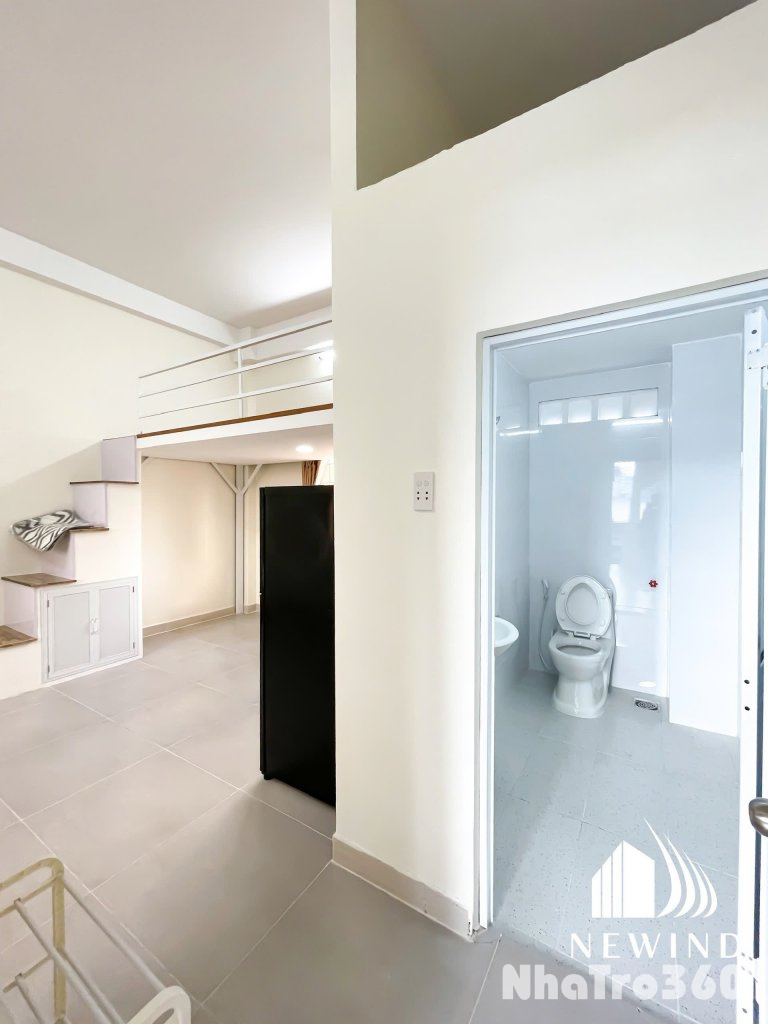 Gác cửa sổ siêu thoáng cách Lotte Mart 4p gần Sunrise City