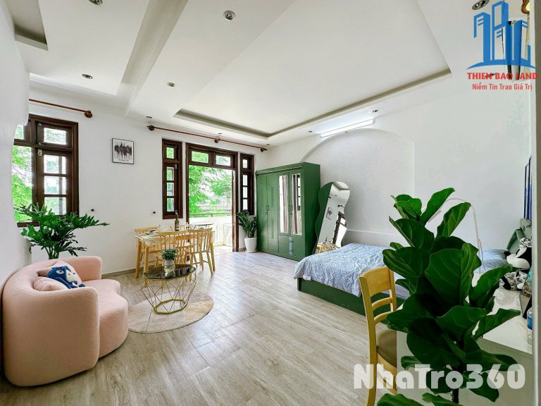 STUDIO Ban công tách bếp đối diện RMIT , gần ĐH TĐTU