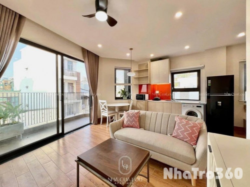 CĂN HỘ 1 PHÒNG NGỦ BAN CÔNG 2 MẶT NGAY SÂN BAY TB