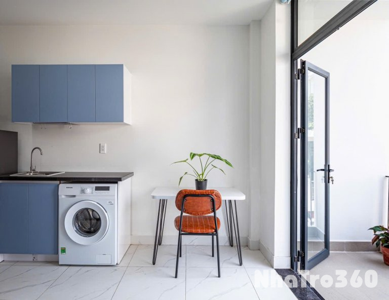 Studio ban công - máy giặt riêng - gần cư xá Bắc Hải quận Tân Bình