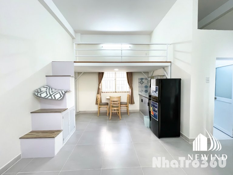 Gác cửa sổ siêu thoáng cách Lotte Mart 4p gần Sunrise City