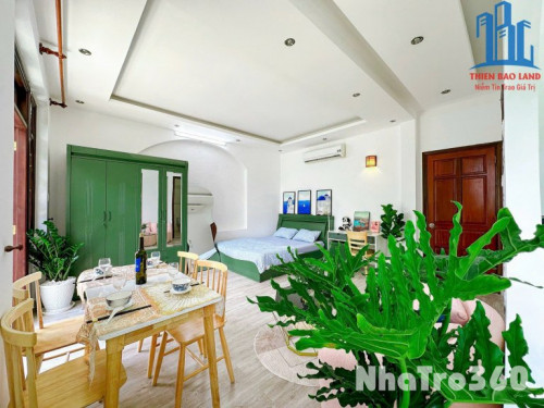 STUDIO Ban công tách bếp đối diện RMIT , gần ĐH TĐTU