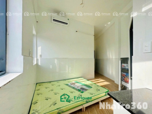 Phòng mới, full nt, cửa sổ