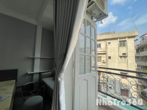 CĂN HỘ BAN CÔNG SAN TRỌNG THOÁNG MÁT QUẬN 1