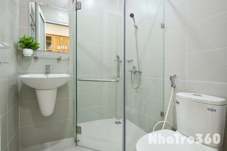 CĂN HỘ STUDIO BAN CÔNG FULL NỘI THẤT QUẬN 1