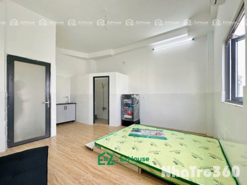 Phòng mới, cửa sổ thoáng, giá rẻ