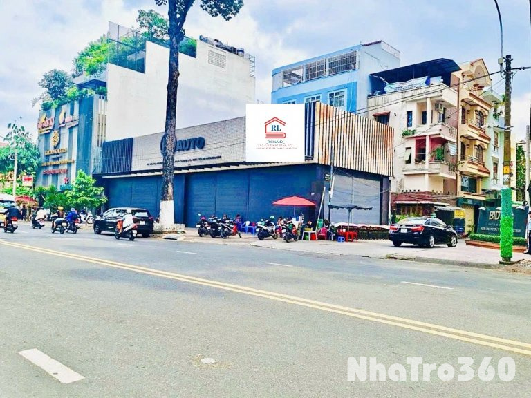 Cho Thuê Nhà GÓC 3 Mặt Tiền 265-267-269-271 An Dương Vương, Phường 03, Quận 5, TPHCM.