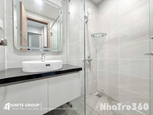 Cho thuê căn hộ ban công, Q10 || đường Trần Thiện Chánh || gần Công Viên, Vạn Hạnh Mall, Việt Nam Quốc Tự