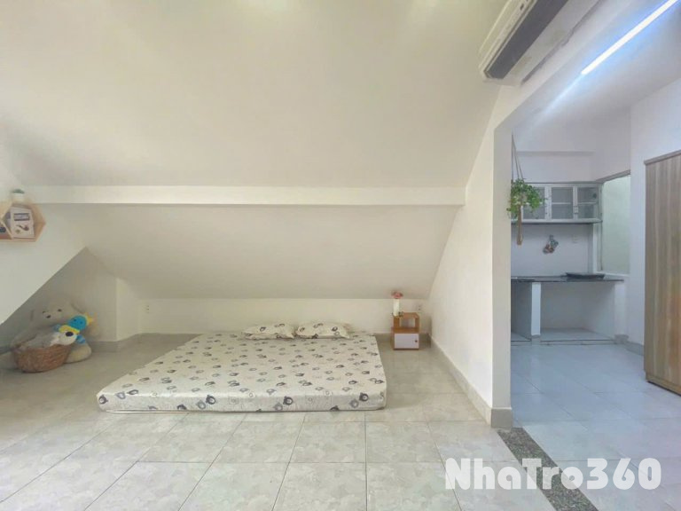 CĂN HỘ 1PN MỚI ĐẸP NGAY CMT8 Q10