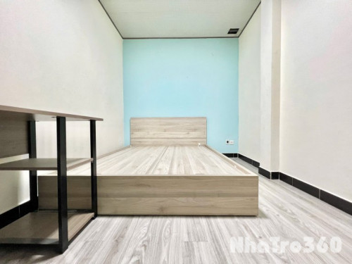 Cho thuê căn hộ 2 Phòng ngủ Cửa sổ Q1 gần cầu Kiệu, chợ Tân Định