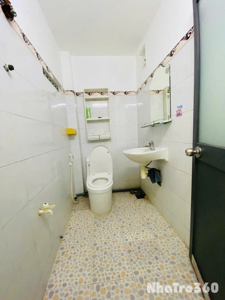 Cho thuê căn hộ Studio Ban công Q8 gần cầu Chánh Hưng, Parc Mall