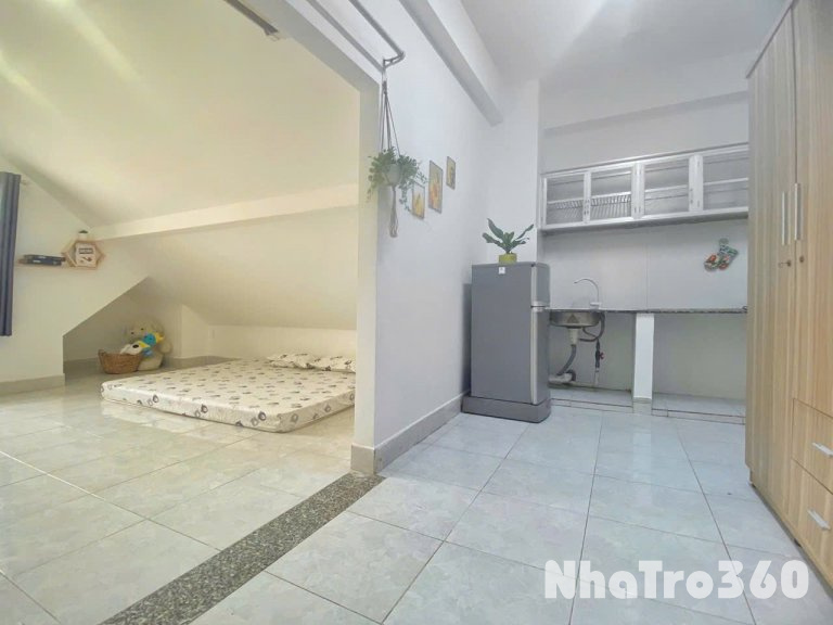 CĂN HỘ 1PN MỚI ĐẸP NGAY CMT8 Q10