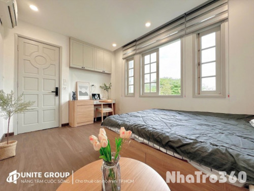 Cho thuê căn hộ ban công, Q10 || đường Trần Thiện Chánh || gần Công Viên, Vạn Hạnh Mall, Việt Nam Quốc Tự