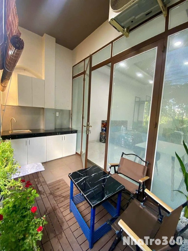 Căn Hộ Cao Cấp Có Ban Công Tách P12 Tân Bình