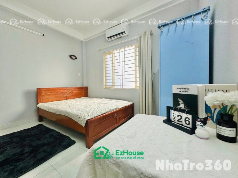 Phòng full nội thất, cửa sổ lớn