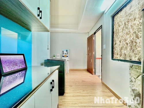 Cho thuê studio có ban công tại Lê Thánh Tôn quận1