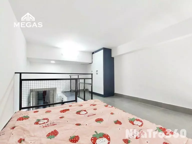 DUPLEX ban công full nội thất ngay trung tâm Quận 7