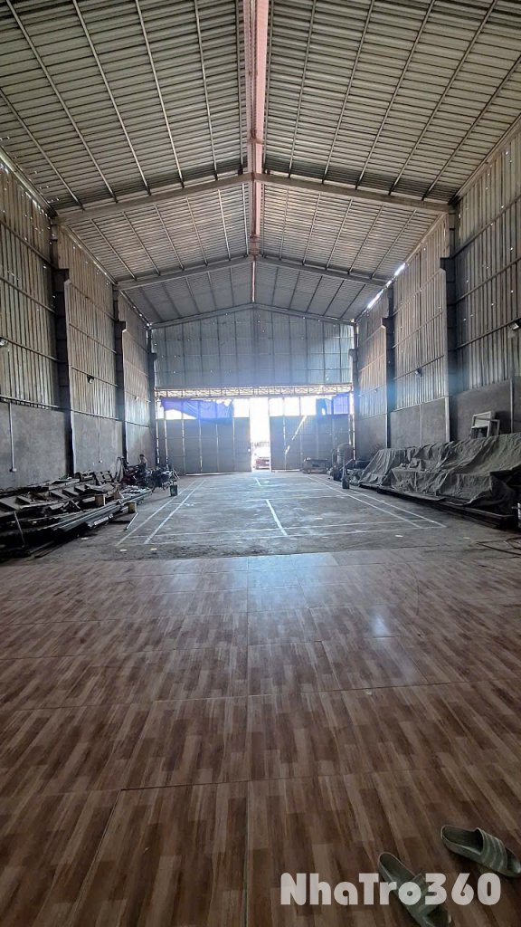 Cho thuê nhà xưởng mặt đường 21A thị trấn Xuân Mai , Chương Mỹ, Hà Nội