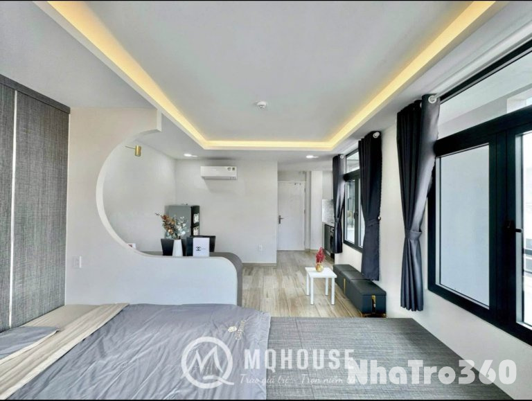 STUDIO full nội thất ( máy giặt riêng ) ban công