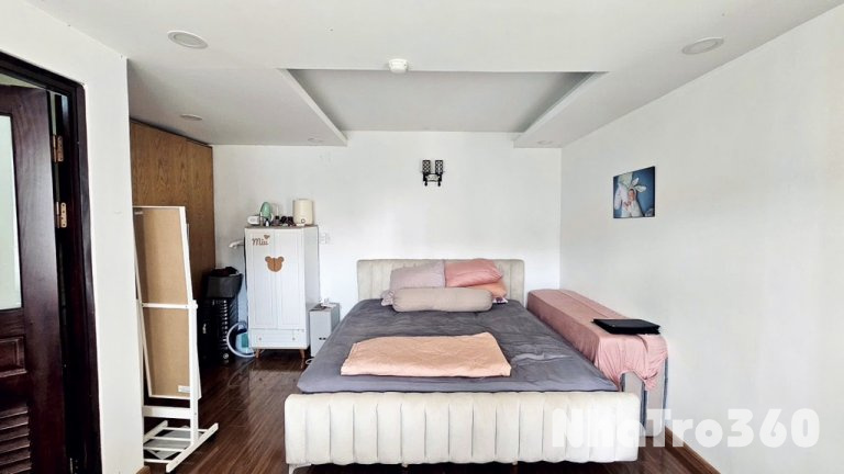 Penhouse 1pn siêu rộng - cực chill - ban công lớn