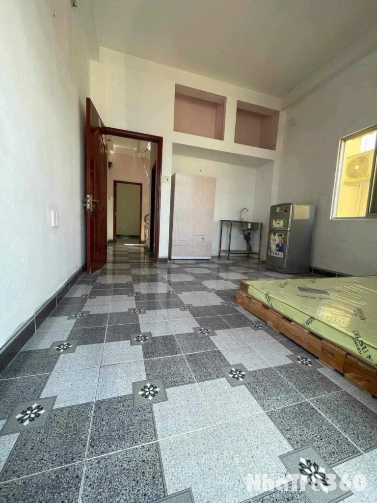 PHÒNG ĐẸP SIÊU RỘNG MÀ GIÁ BÈO TẠI Q8  Đ/c: Hưng Phú Q8 Thuận tiện đi Q1,5,4,10           4tr2 / tháng  💫Phòng đẹp mới, đầy đủ nội thất 💫 Rộng rãi thoáng mát 💫 Giờ giấc tự do 💫 Camera an ninh 24/7 💫 Đầy đủ hệ thống PCCC 💫 Ban công lớn 💫 KDC dân chí cao, a