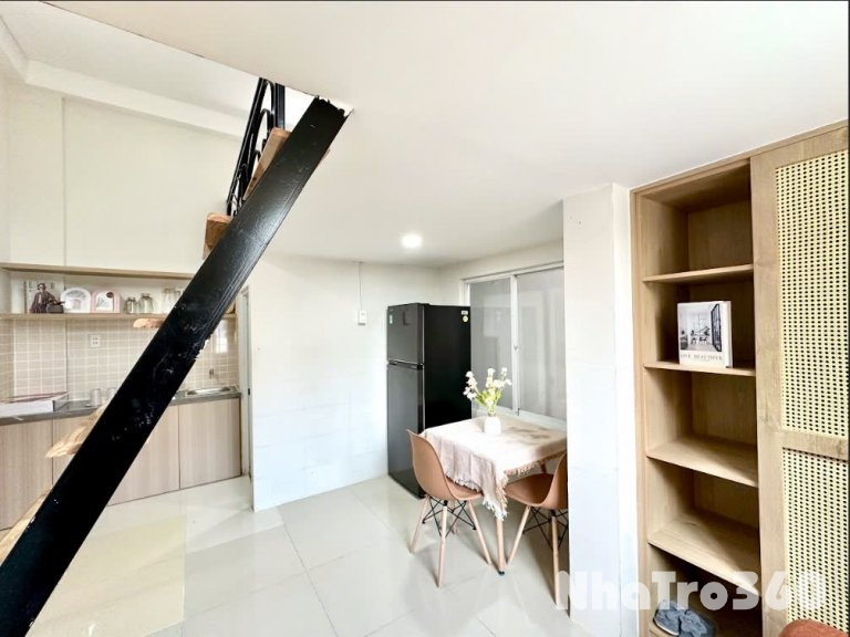 ‼️CHDV NGAY TẠI Q7 - CỬA SỔ LỚN NỘI THẤT ĐẸP ‼️